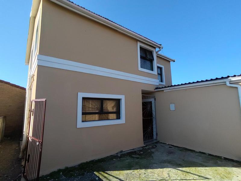 4 Bedroom Property for Sale in Brooklyn Western Cape